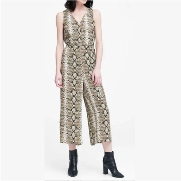 Banana Republic Pants - Womens Banana Republic Snakeskin Wide Leg Cropped Jumpsuit Brown Size 4